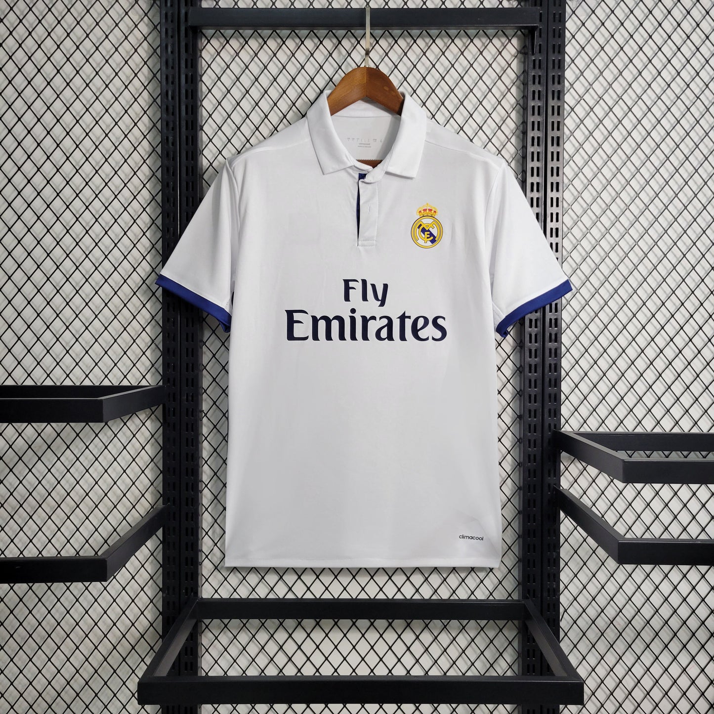 16-17 Real Madrid Main Retro S-XXL