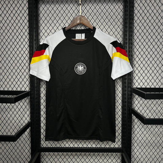 2024-25 Germany Especial S-3XL