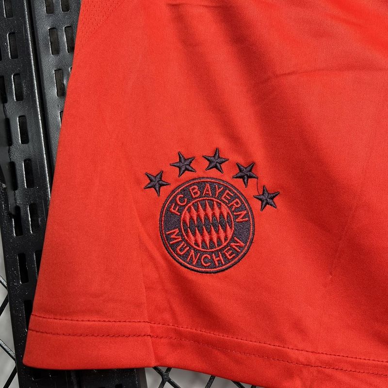 2024-25 Bayern Shorts S-2XL