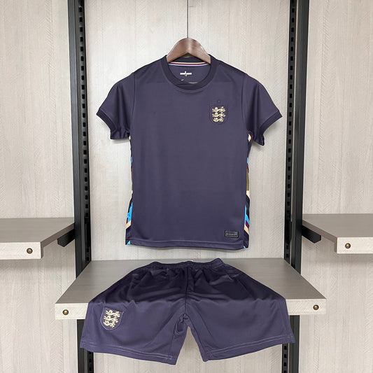 Children's clothing 2024-25 England away sizes 16-28